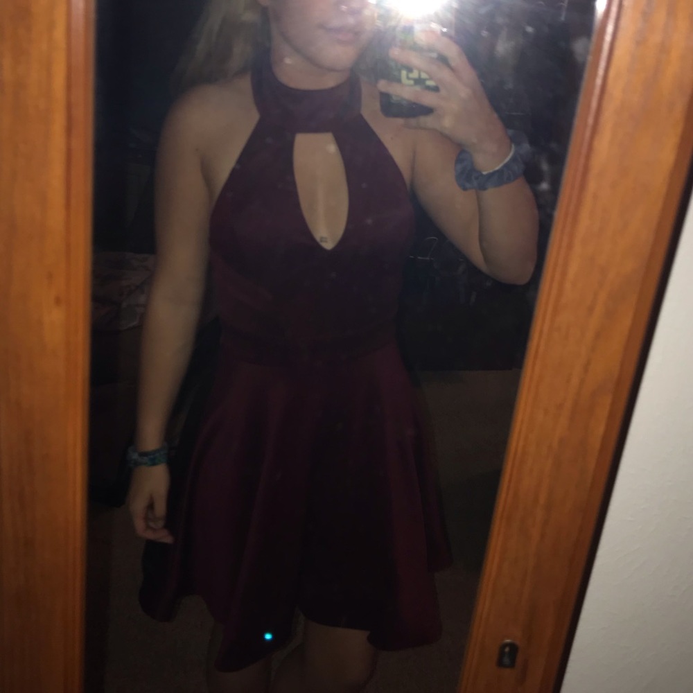 burgundy homecoming dress